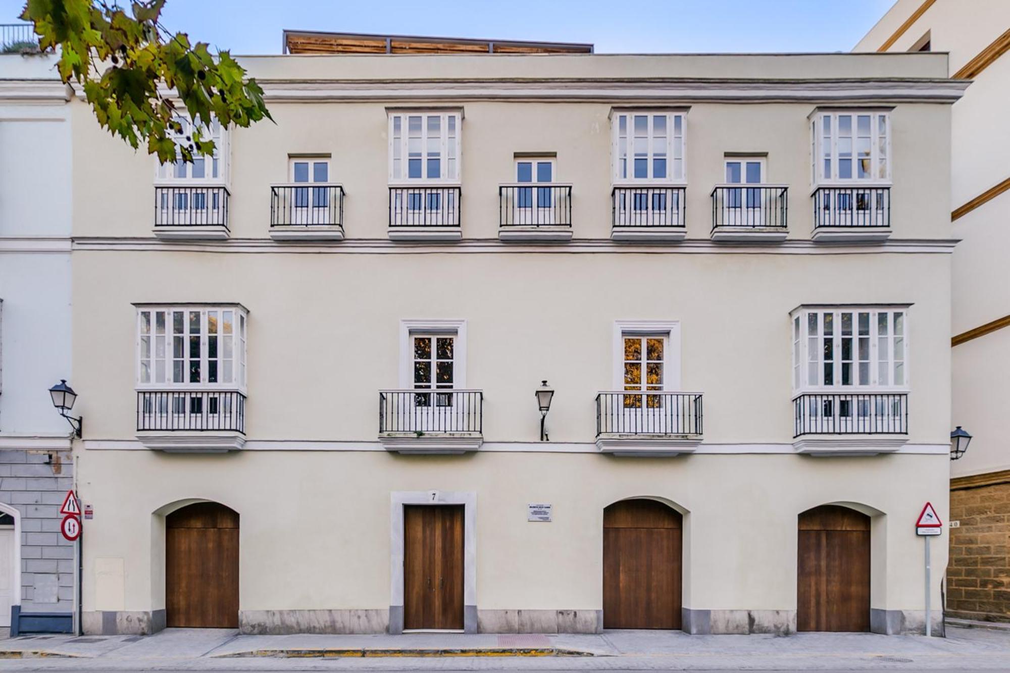 De Lujo En Centro Historico Con Piscina, 7 Frente Al Mar * Cádiz